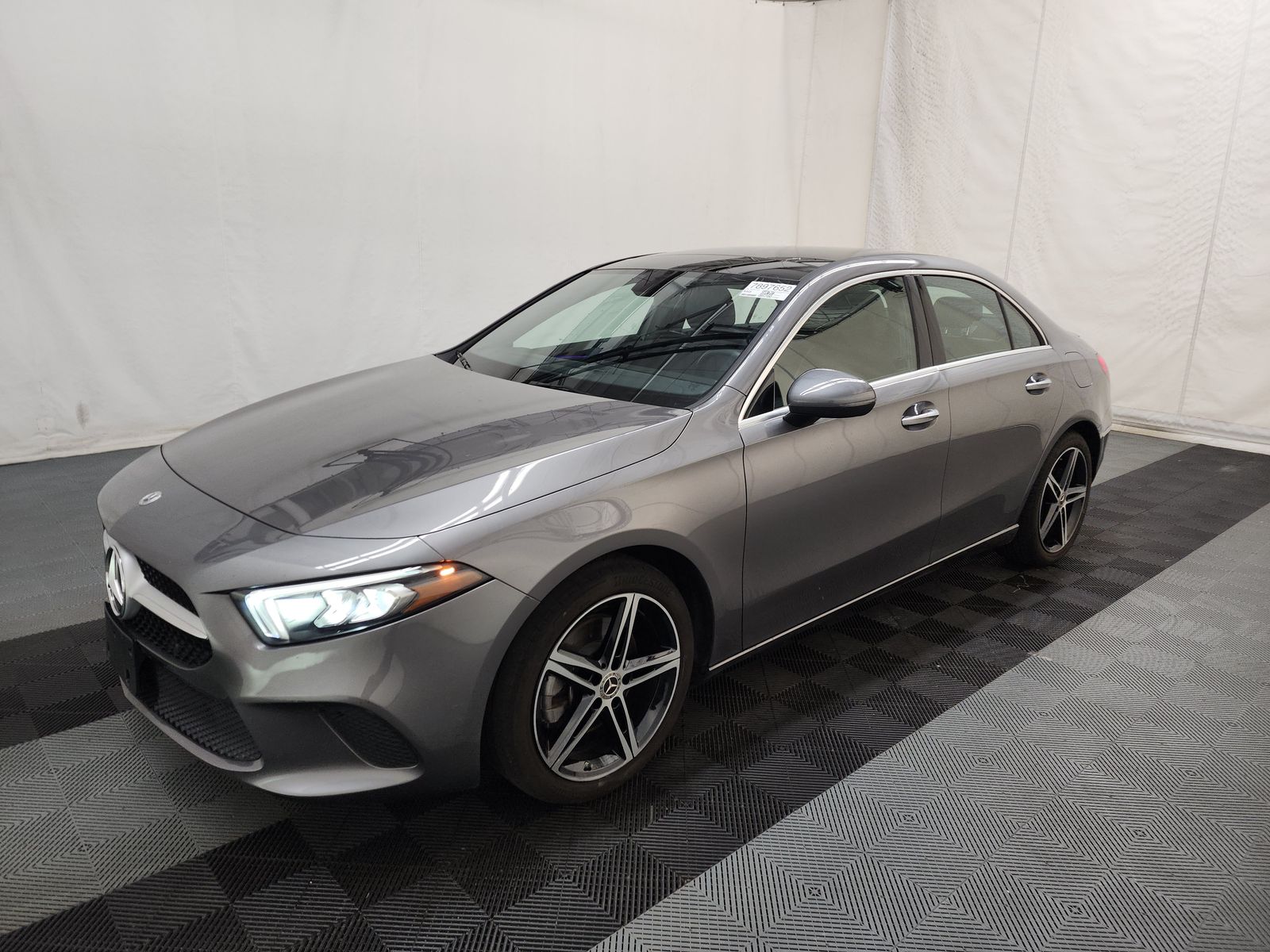 2022 Mercedes-Benz A 220 4MATIC