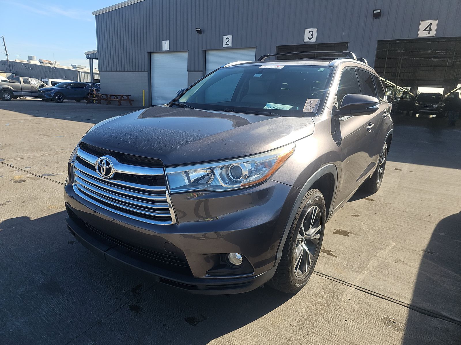 2016 Toyota Highlander XLE FWD