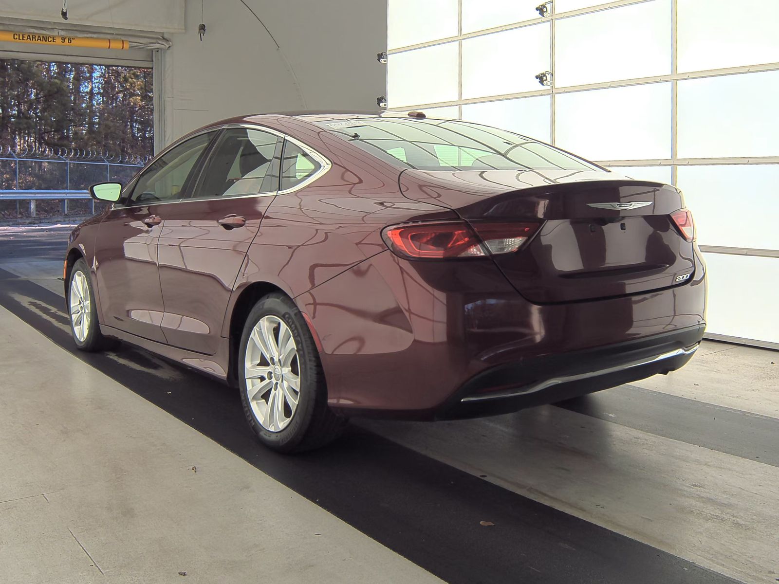 2016 Chrysler 200 Limited FWD