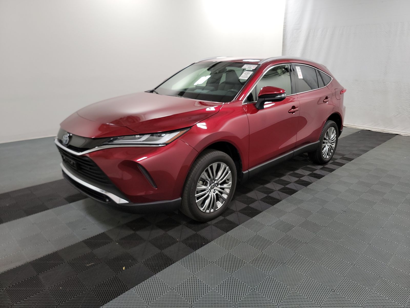 2022 Toyota Venza XLE