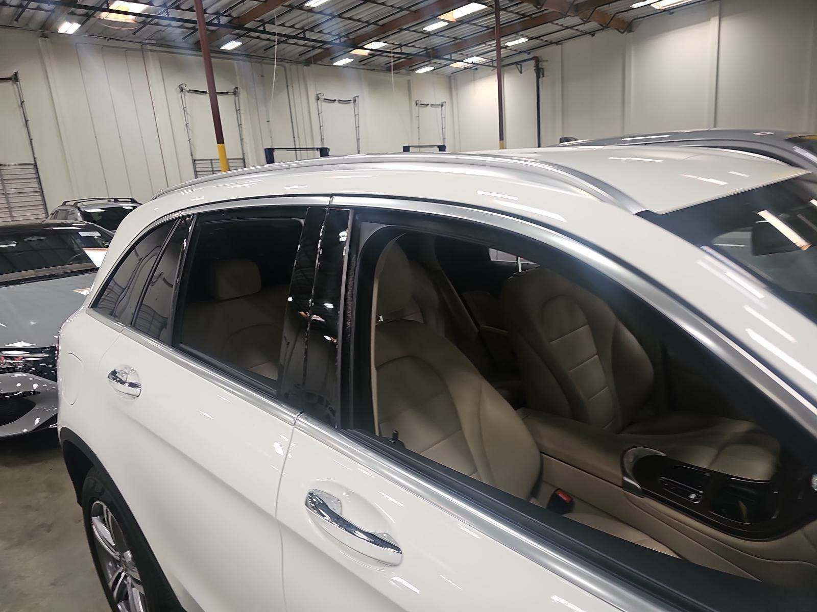 2021 Mercedes-Benz GLC GLC 300 RWD