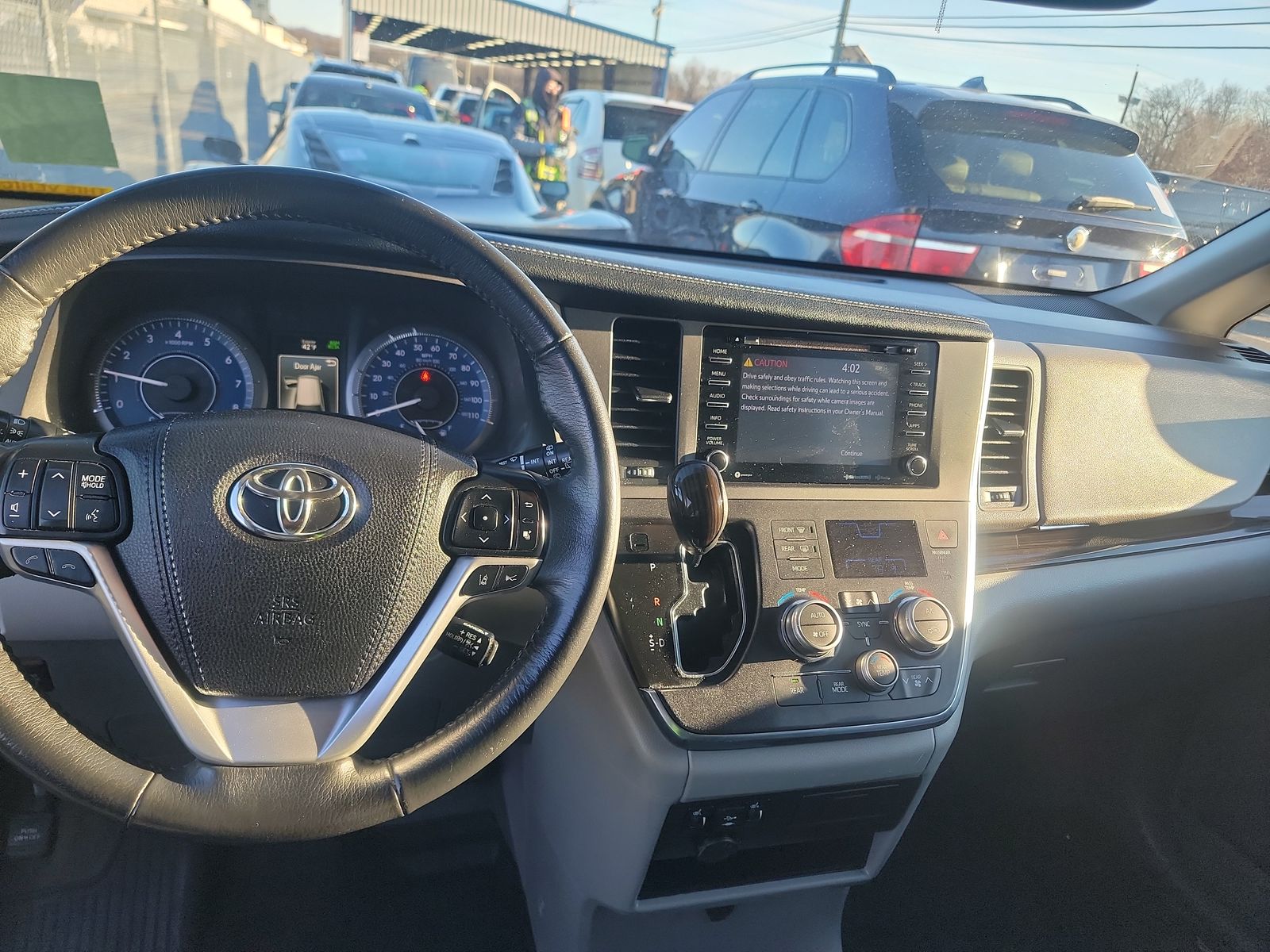 2018 Toyota Sienna XLE FWD