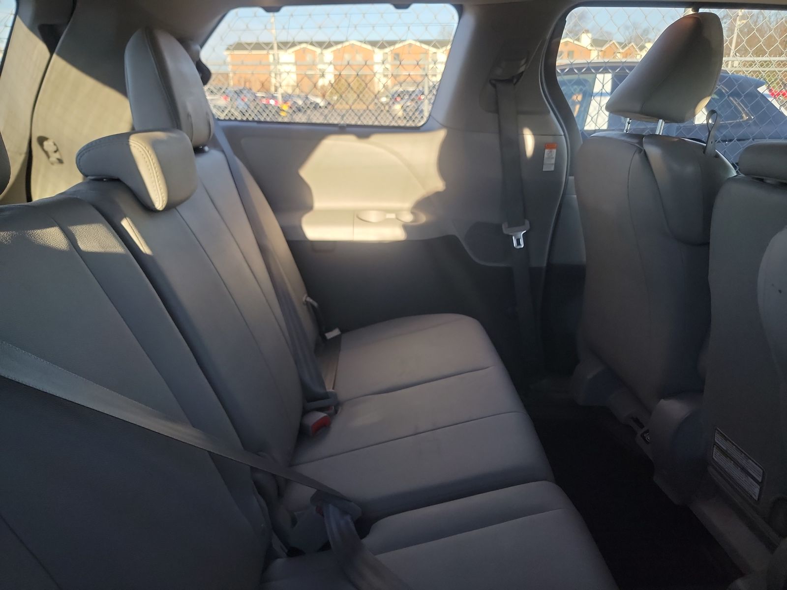 2018 Toyota Sienna XLE FWD