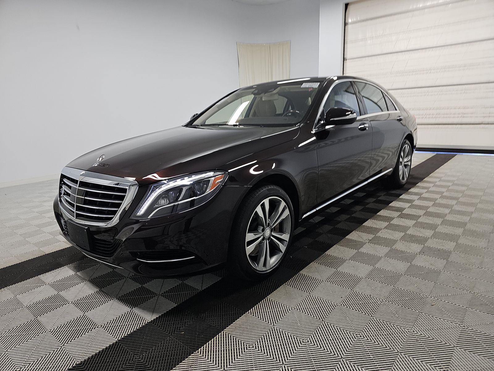 2016 Mercedes-Benz S 550 4MATIC Sedan