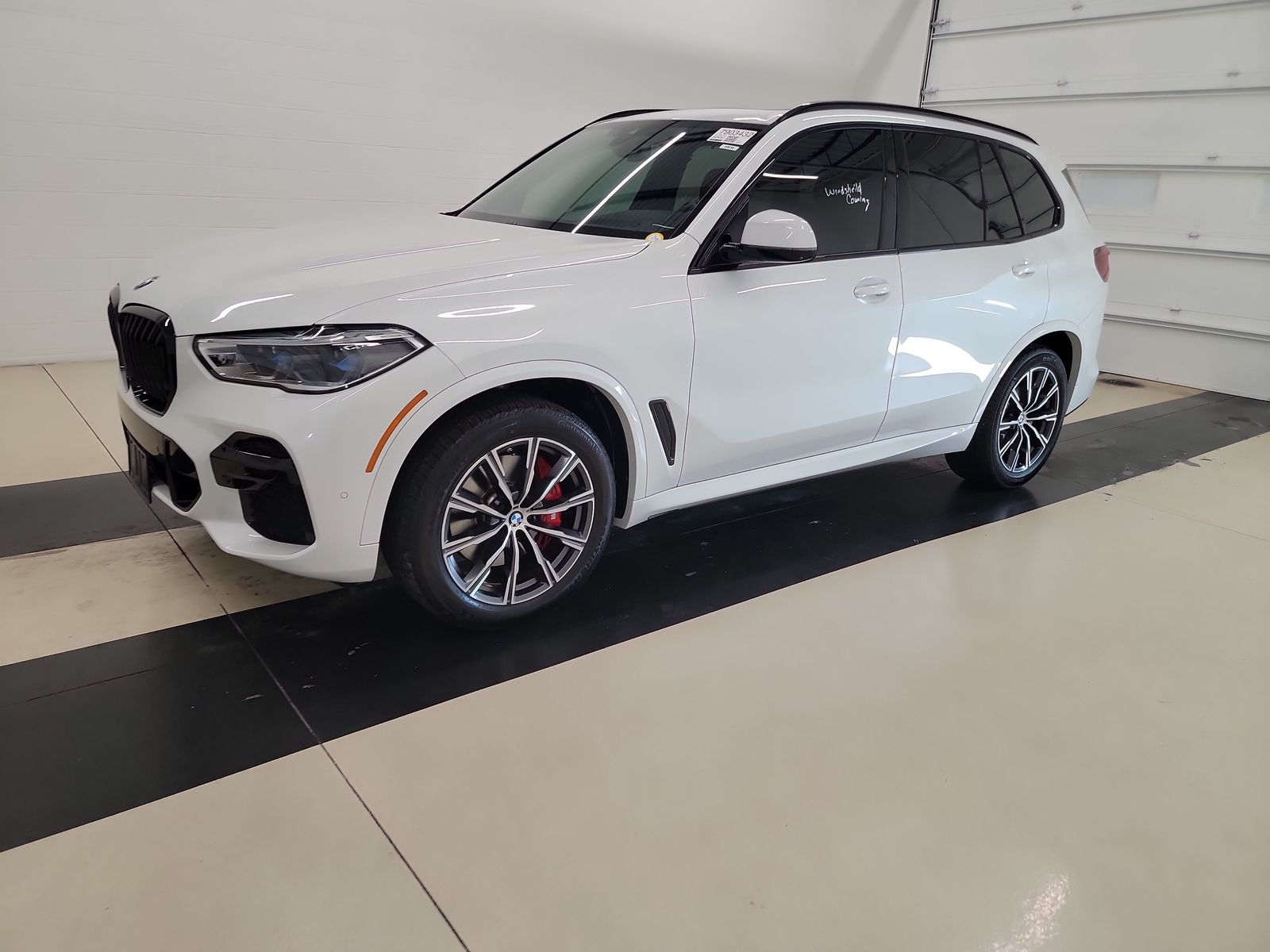 2023 BMW X5 Sports Activity Vehicle xDrive40i M SPORT LINE