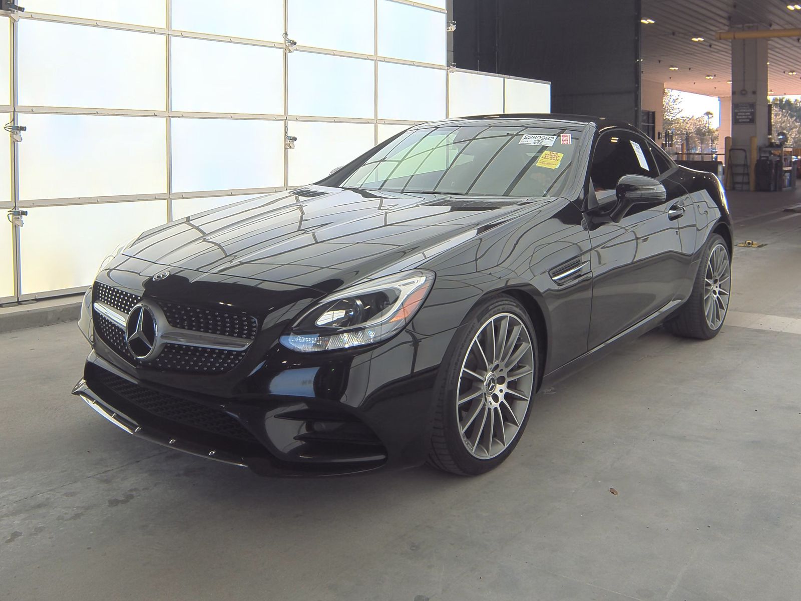 2020 Mercedes-Benz SLC 300