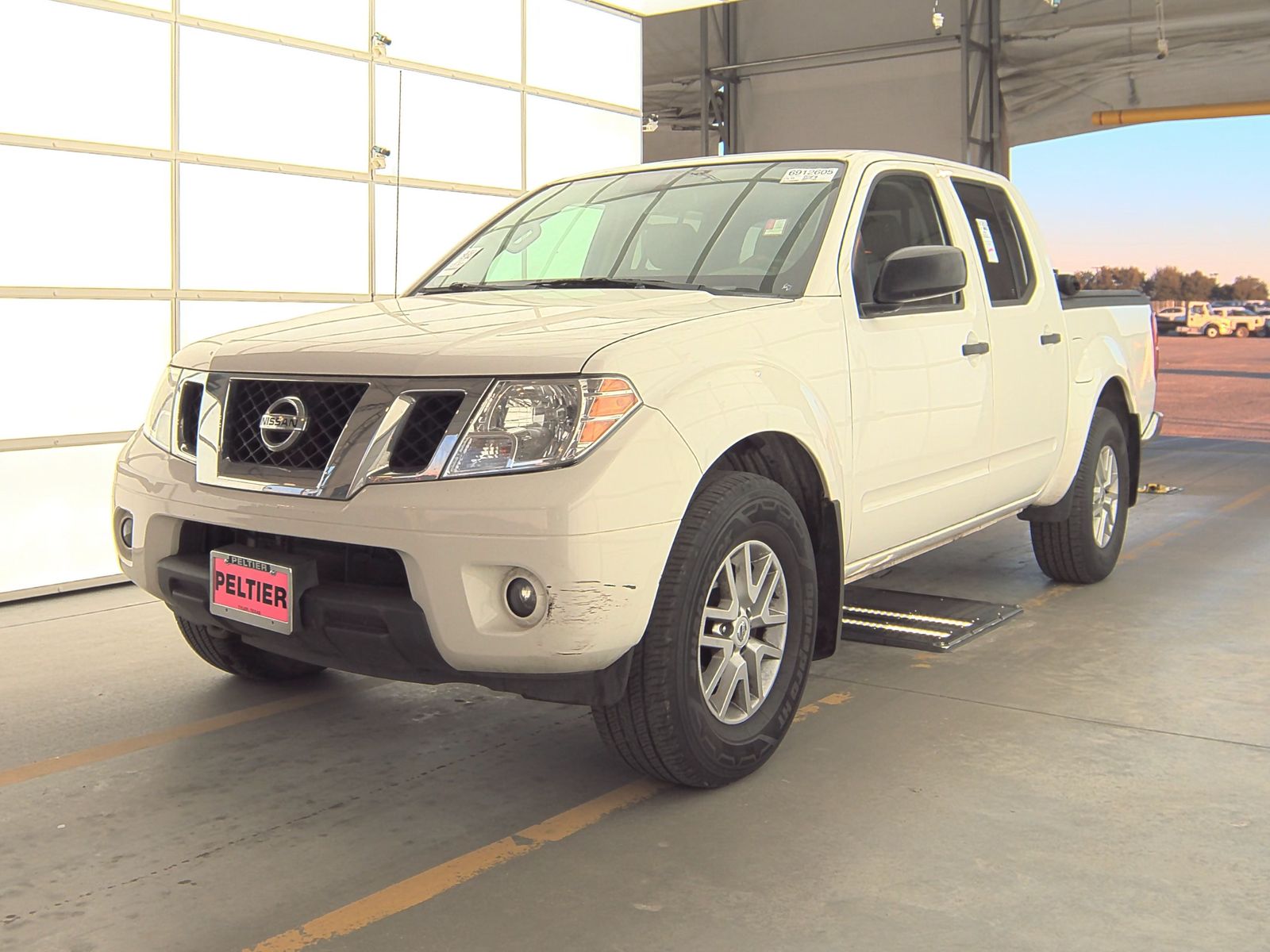 2021 Nissan Frontier SV Crew Cab Short Bed
