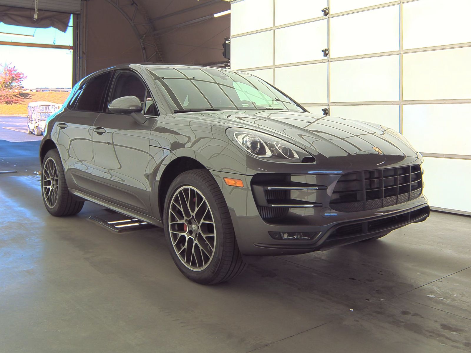 2016 Porsche Macan Turbo AWD