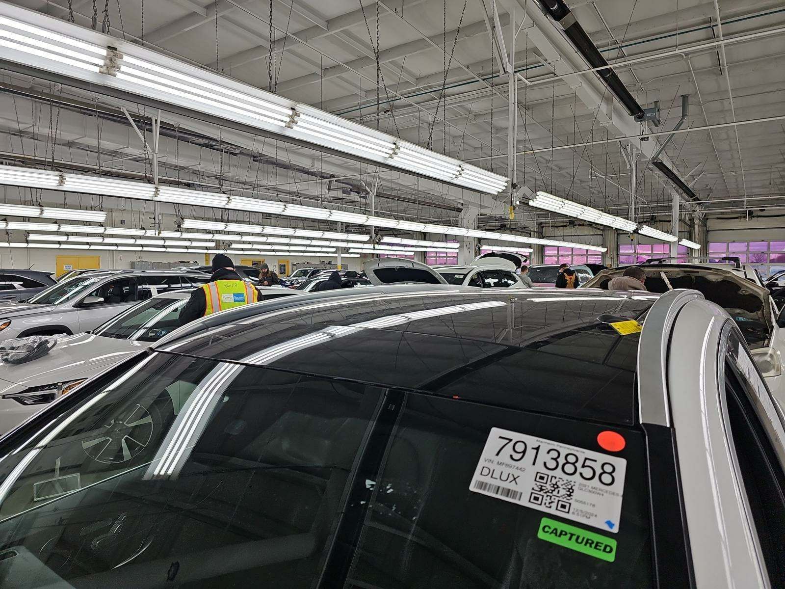 2021 Mercedes-Benz GLC GLC 300 AWD