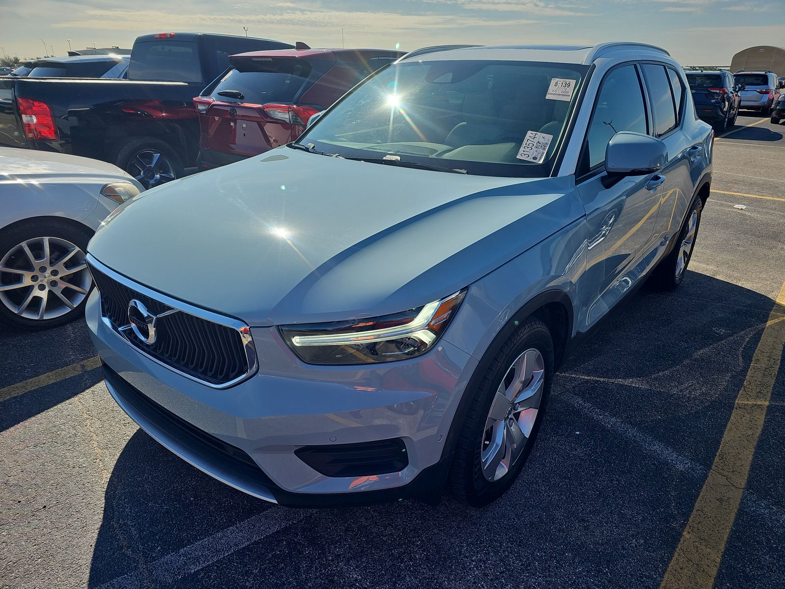 2019 Volvo XC40 T5 Momentum