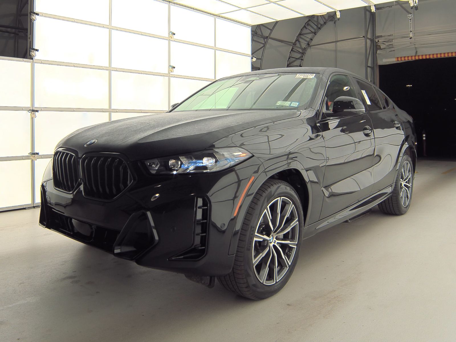 2025 BMW X6 Sports Activity Coupe xDrive40i