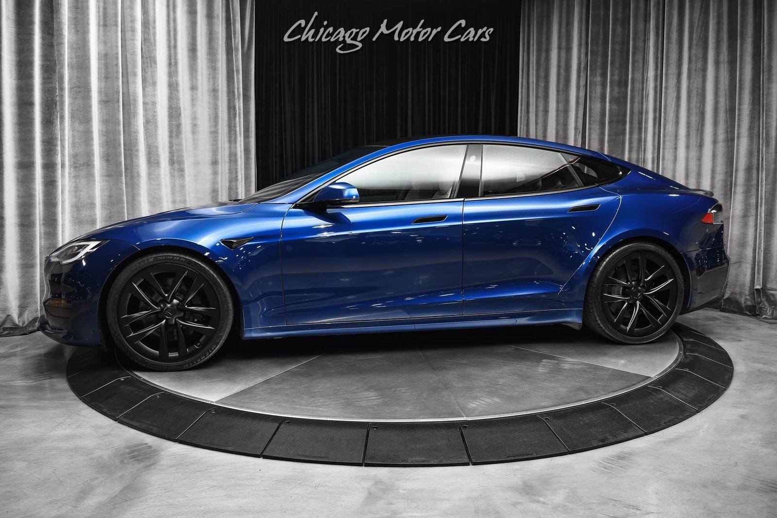 2021 Tesla Model S Plaid