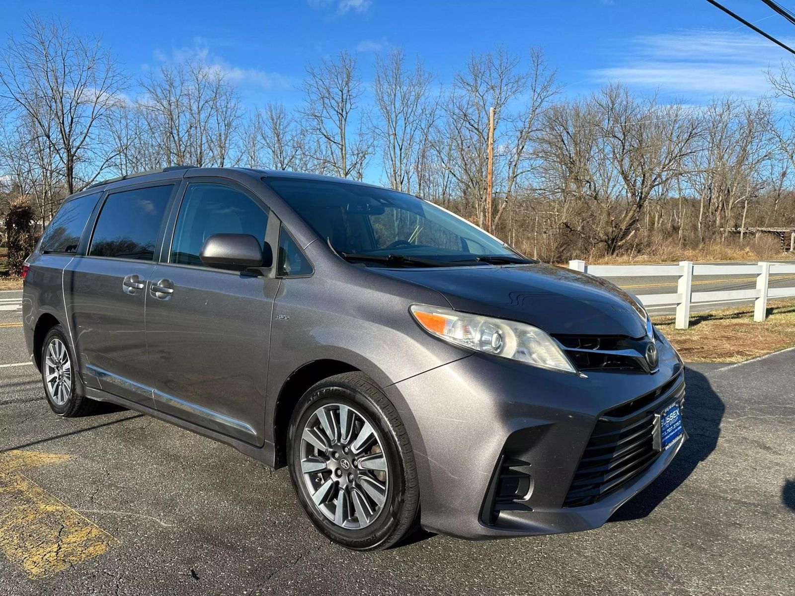 2018 Toyota Sienna LE 7-Passenger 119.3