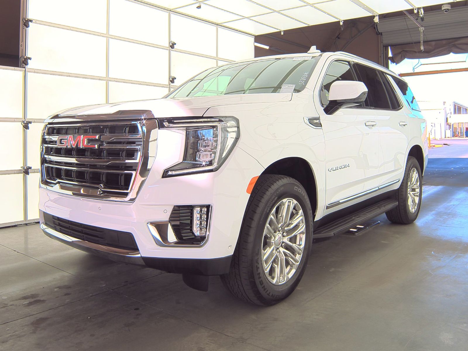 2023 GMC Yukon SLT 4SA