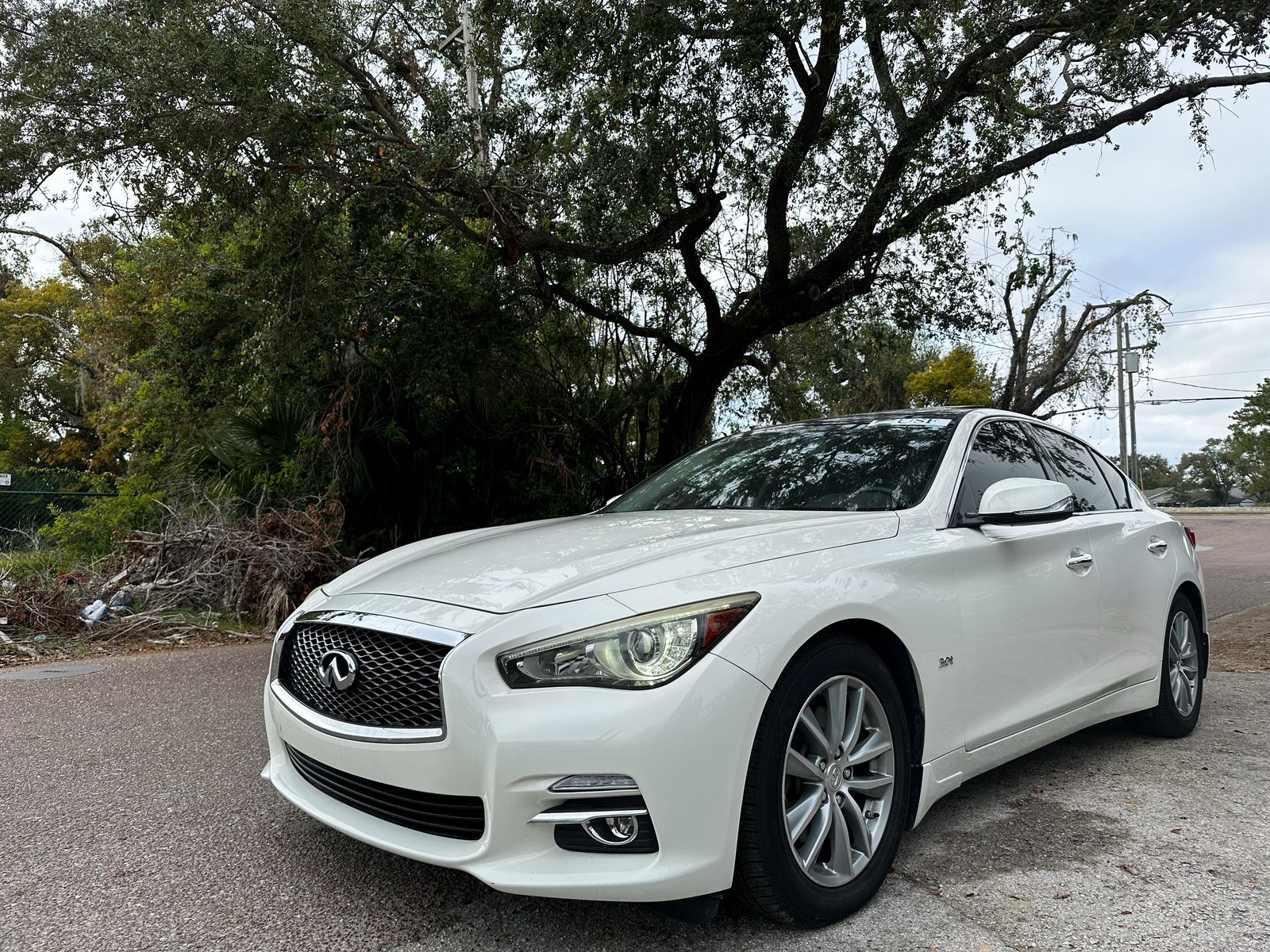 2017 INFINITI Q50 3.0t Signature Edition
