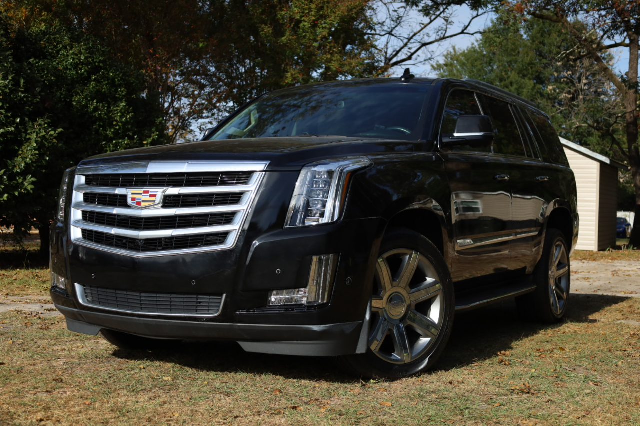 2018 Cadillac Escalade Luxury 1SB
