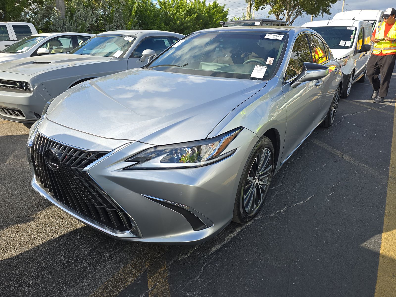 2022 Lexus ES 350