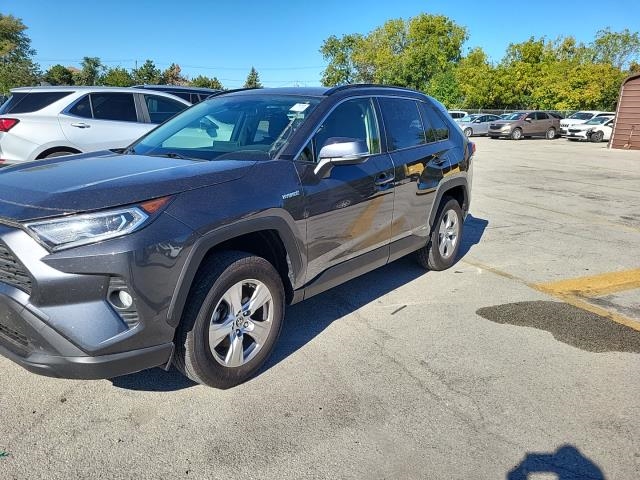 2020 Toyota RAV4 Hybrid XLE