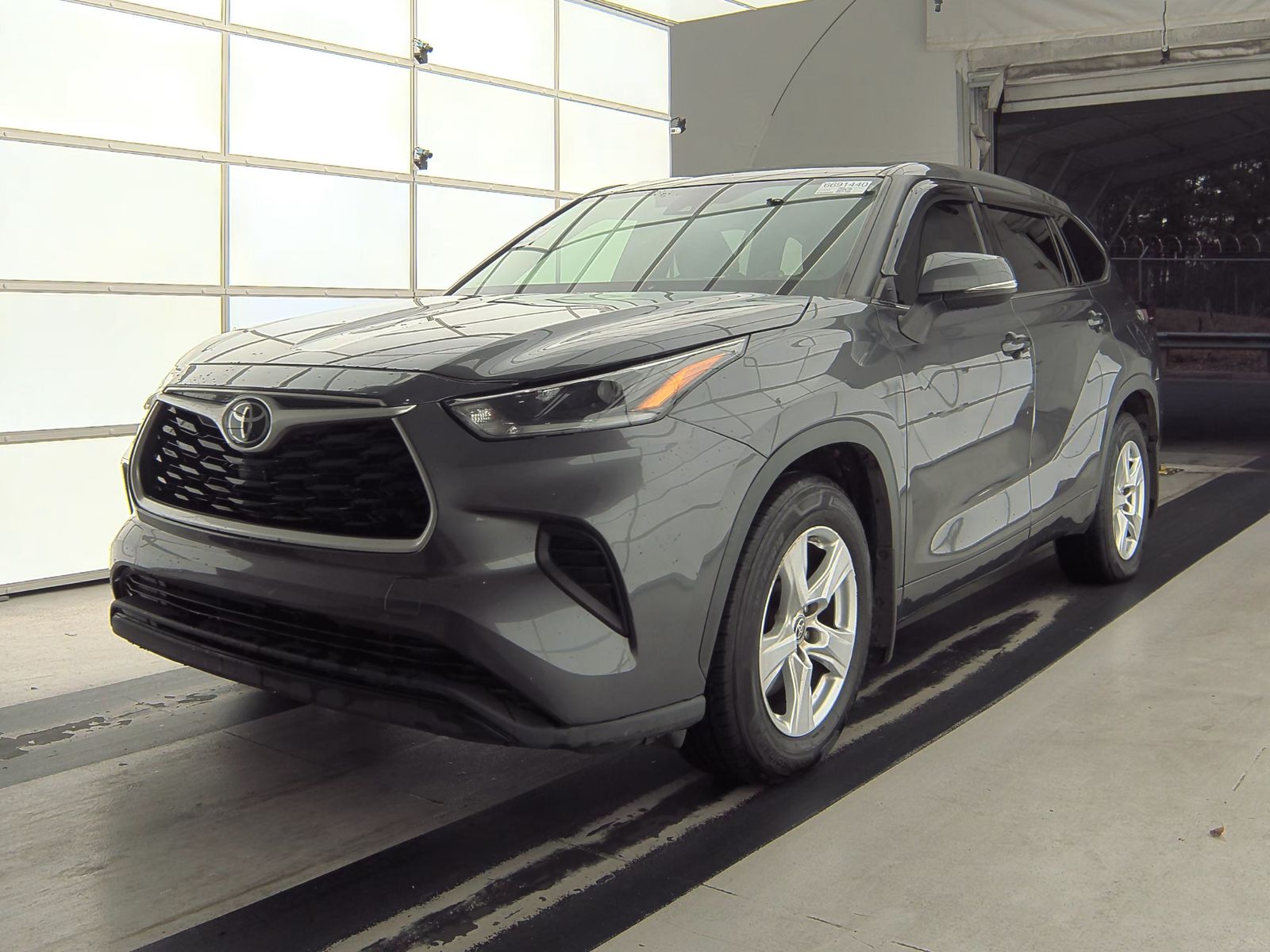 2021 Toyota Highlander L