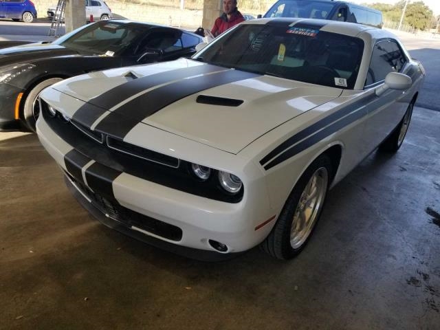 2015 Dodge Challenger SXT Plus
