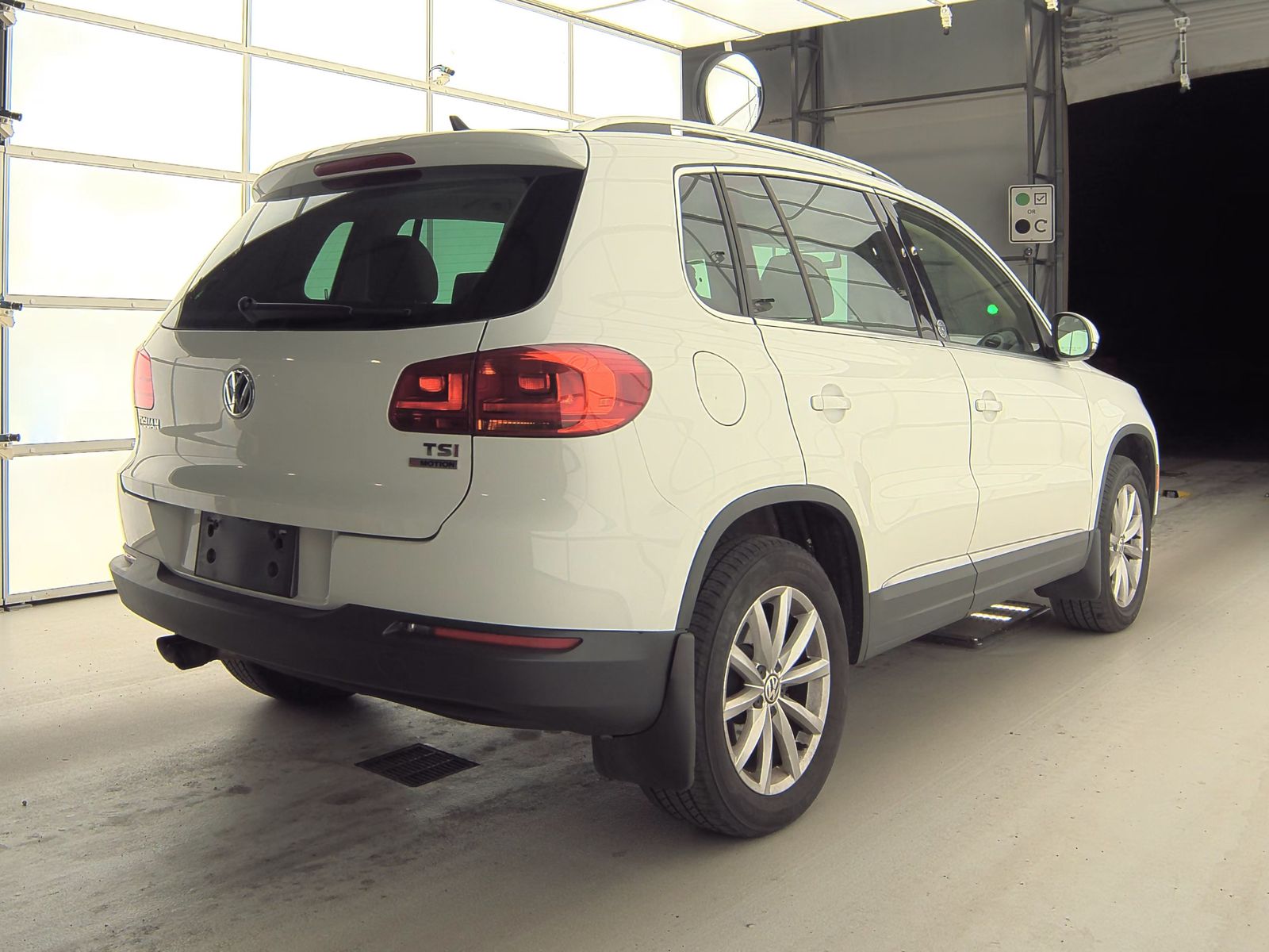 2017 Volkswagen Tiguan 2.0T Wolfsburg Edition AWD