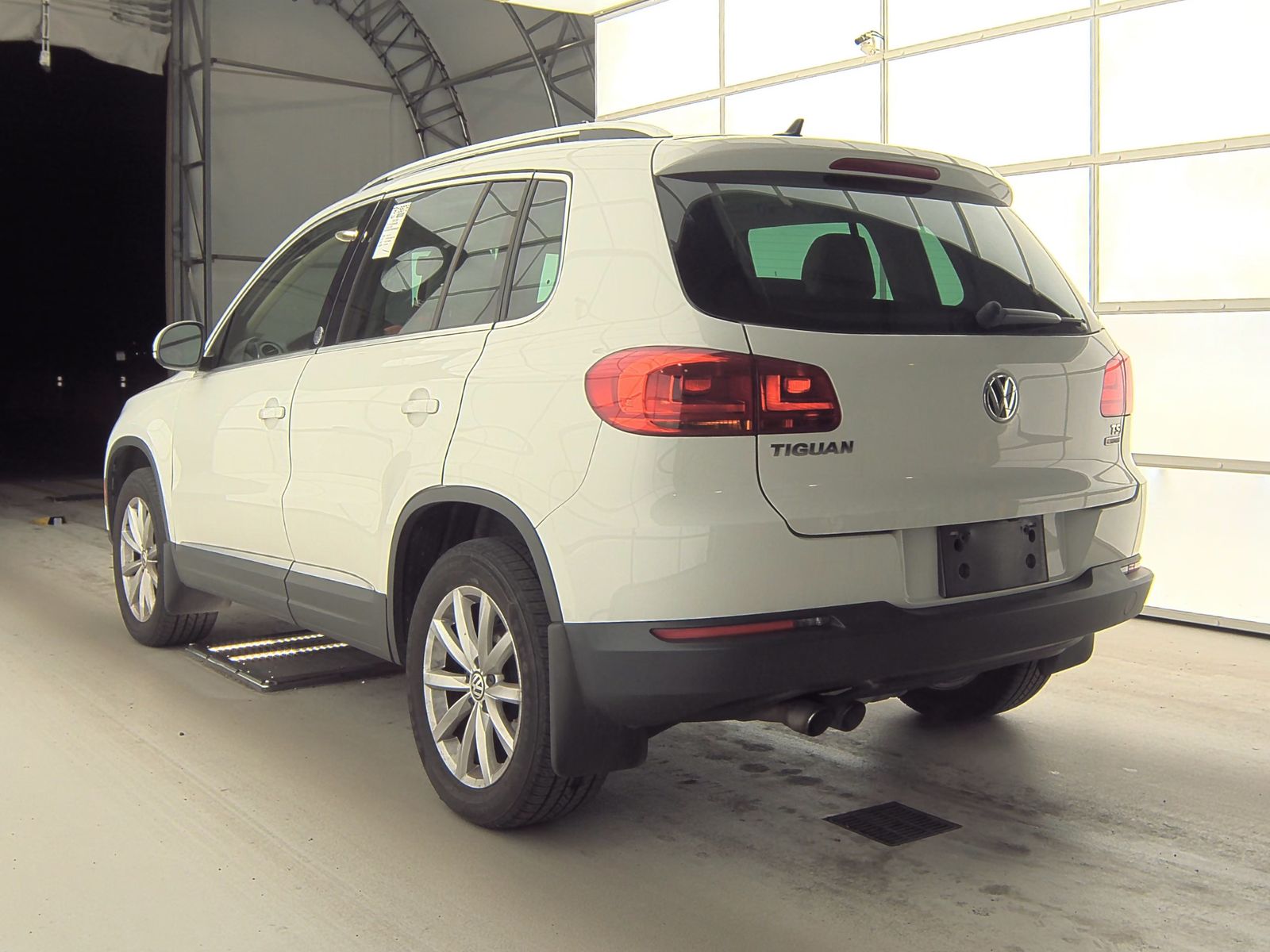 2017 Volkswagen Tiguan 2.0T Wolfsburg Edition AWD
