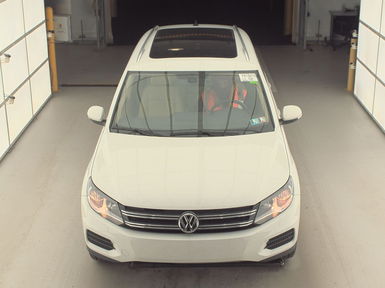 2017 Volkswagen Tiguan 2.0T Wolfsburg Edition AWD