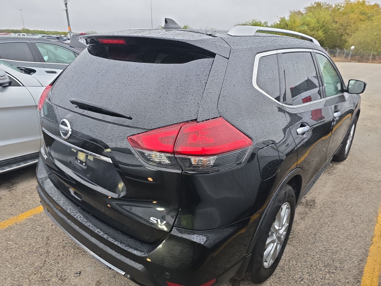 2019 Nissan Rogue SV FWD