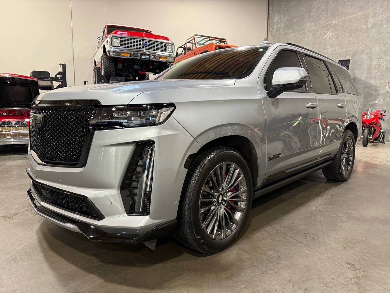 2023 Cadillac Escalade V-Series 1SD