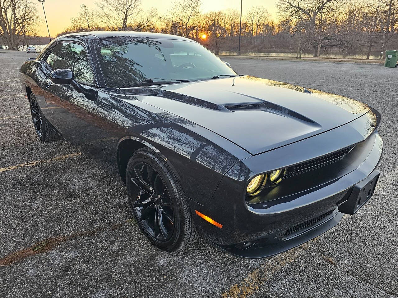 2017 Dodge Challenger SXT