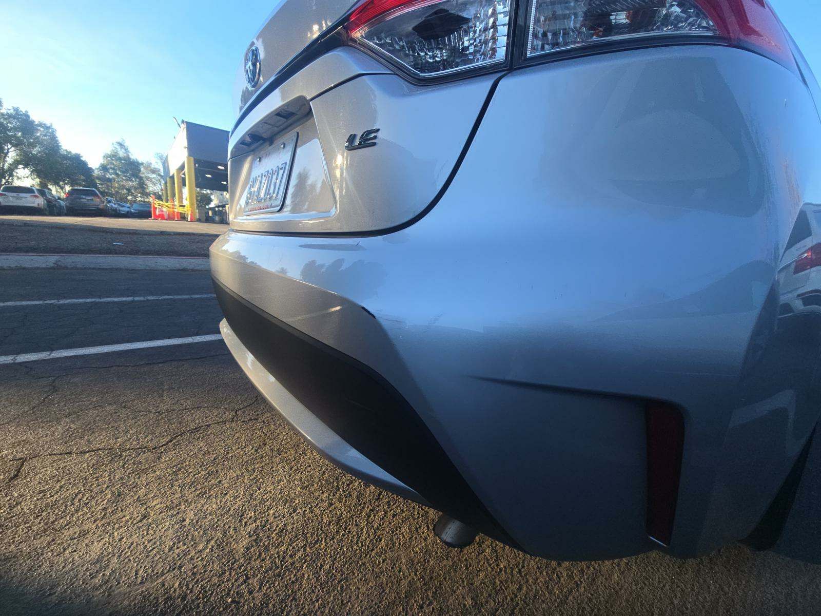 2022 Toyota Corolla LE FWD