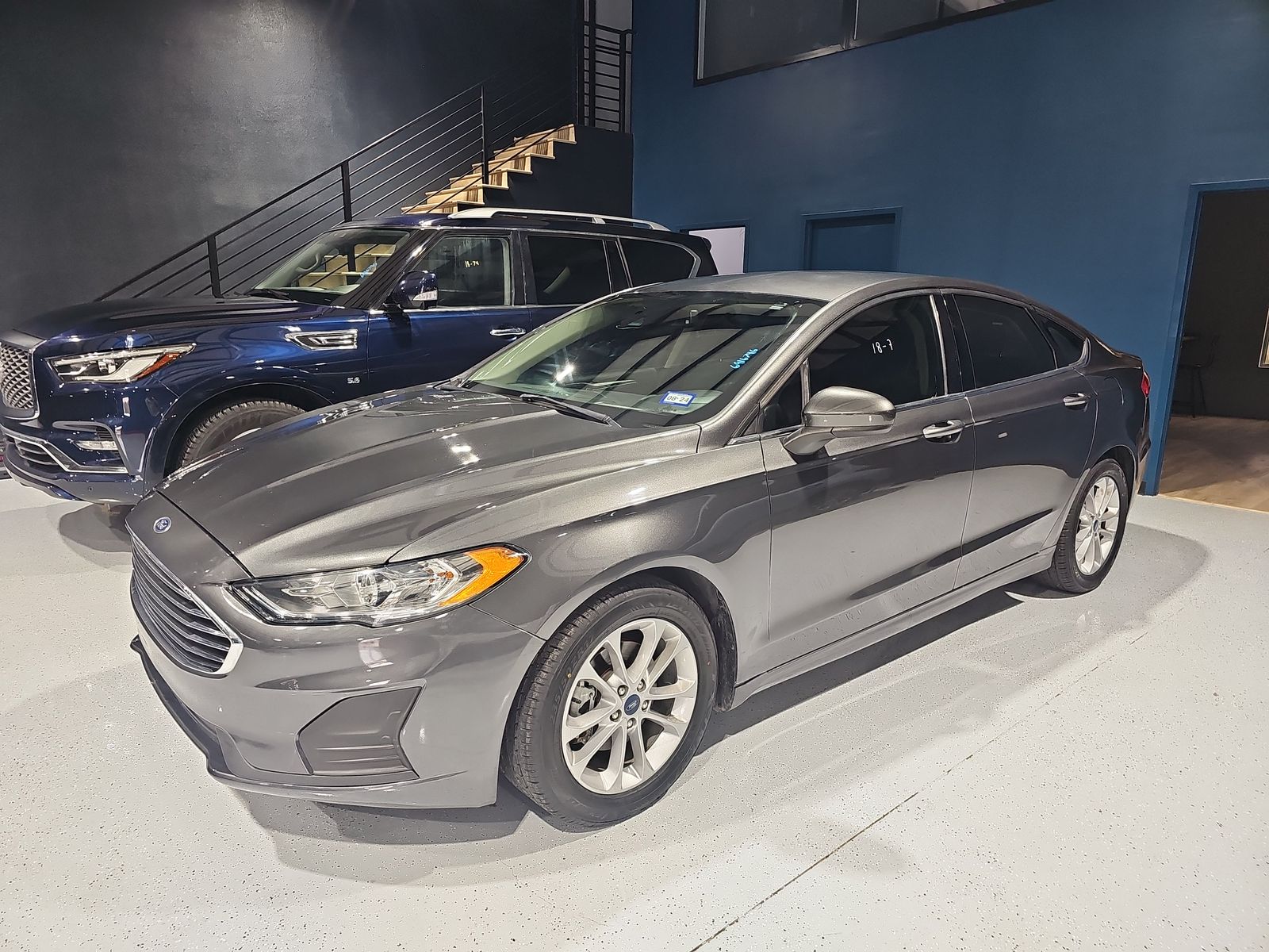 2020 Ford Fusion SE