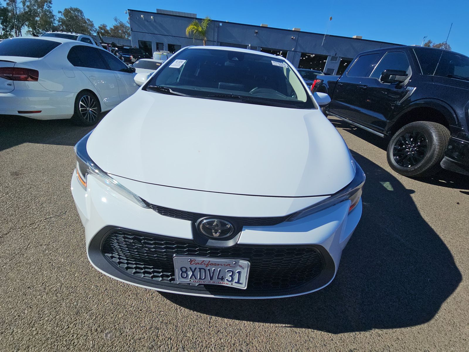 2022 Toyota Corolla LE FWD
