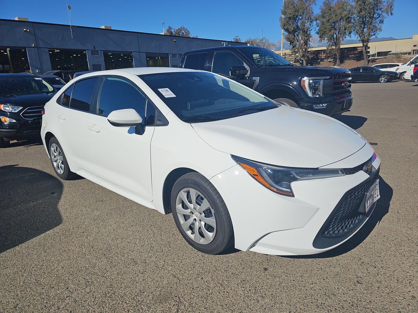 2022 Toyota Corolla LE FWD