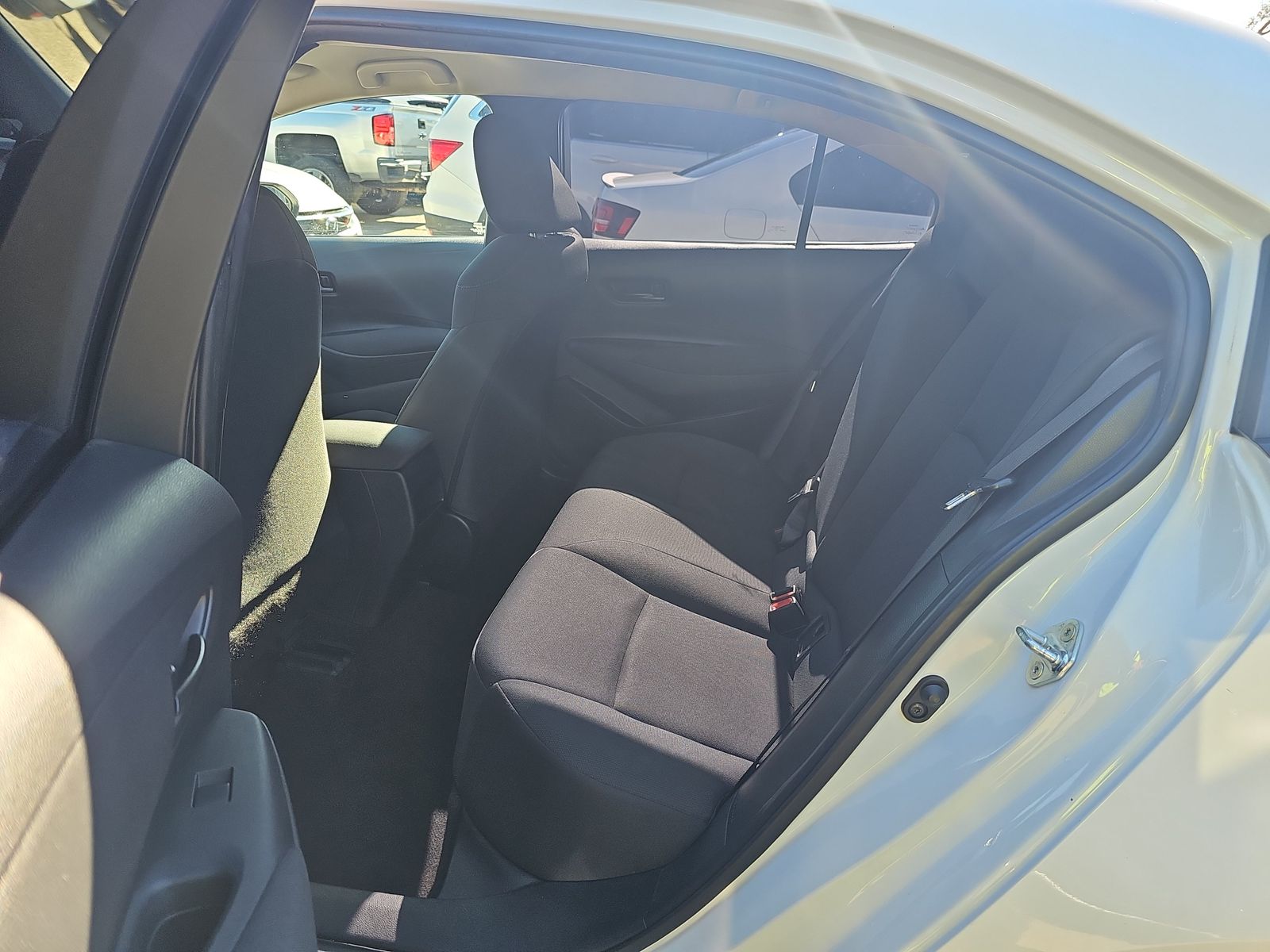 2022 Toyota Corolla LE FWD