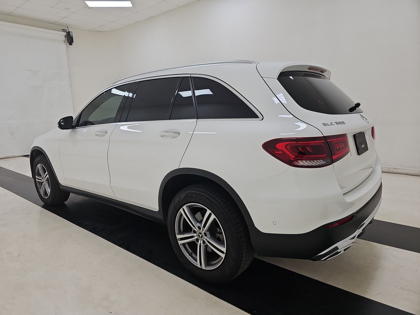 2021 Mercedes-Benz GLC GLC 300 RWD