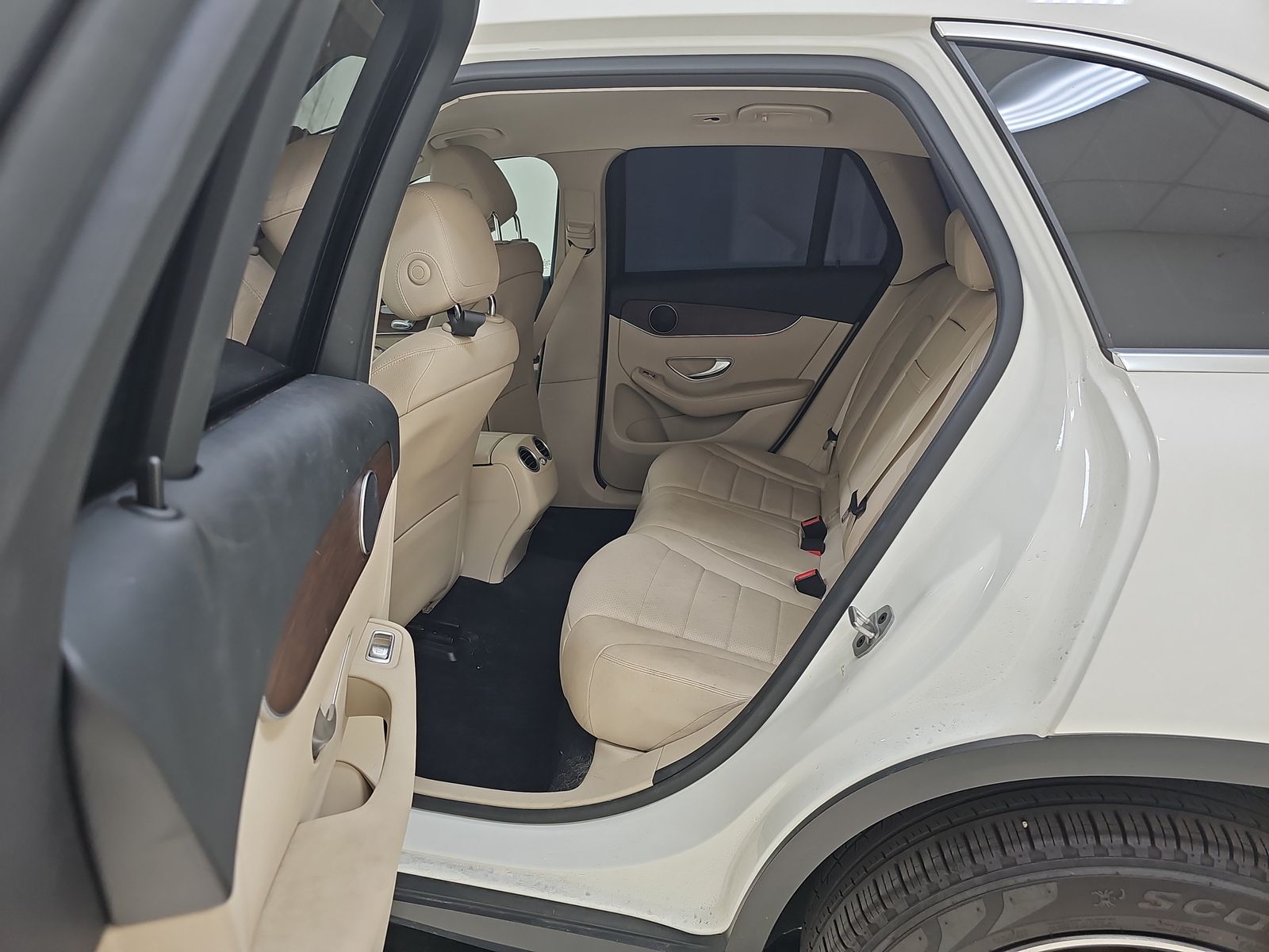 2021 Mercedes-Benz GLC GLC 300 RWD