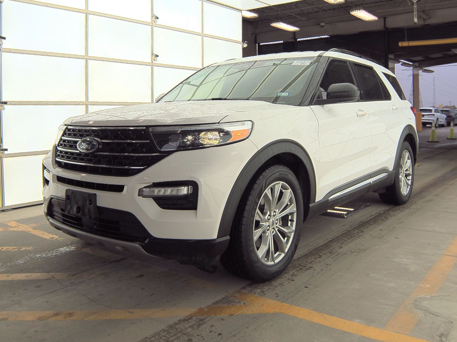 2021 Ford Explorer XLT RWD