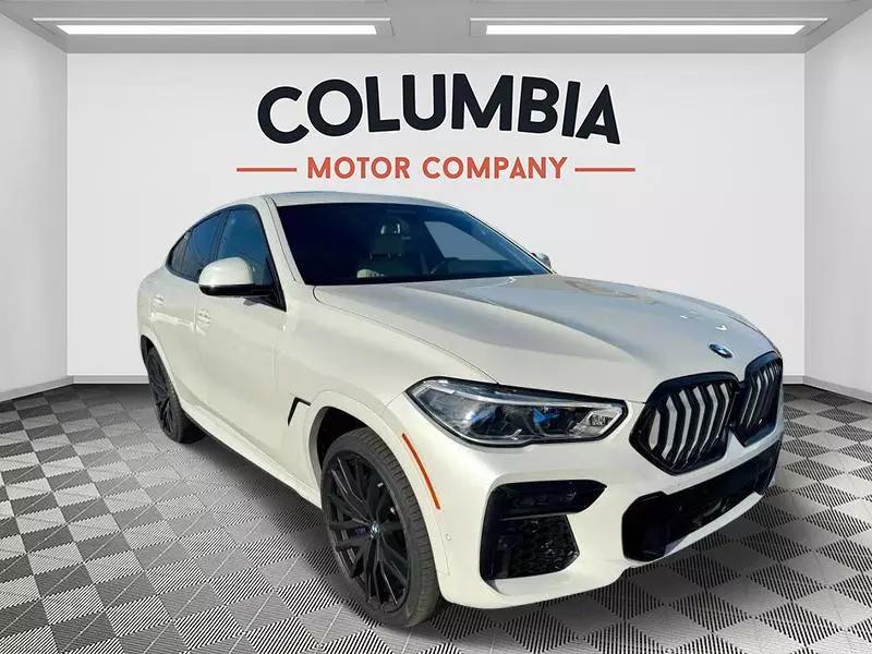 2022 BMW X6 Sports Activity Coupe M50i