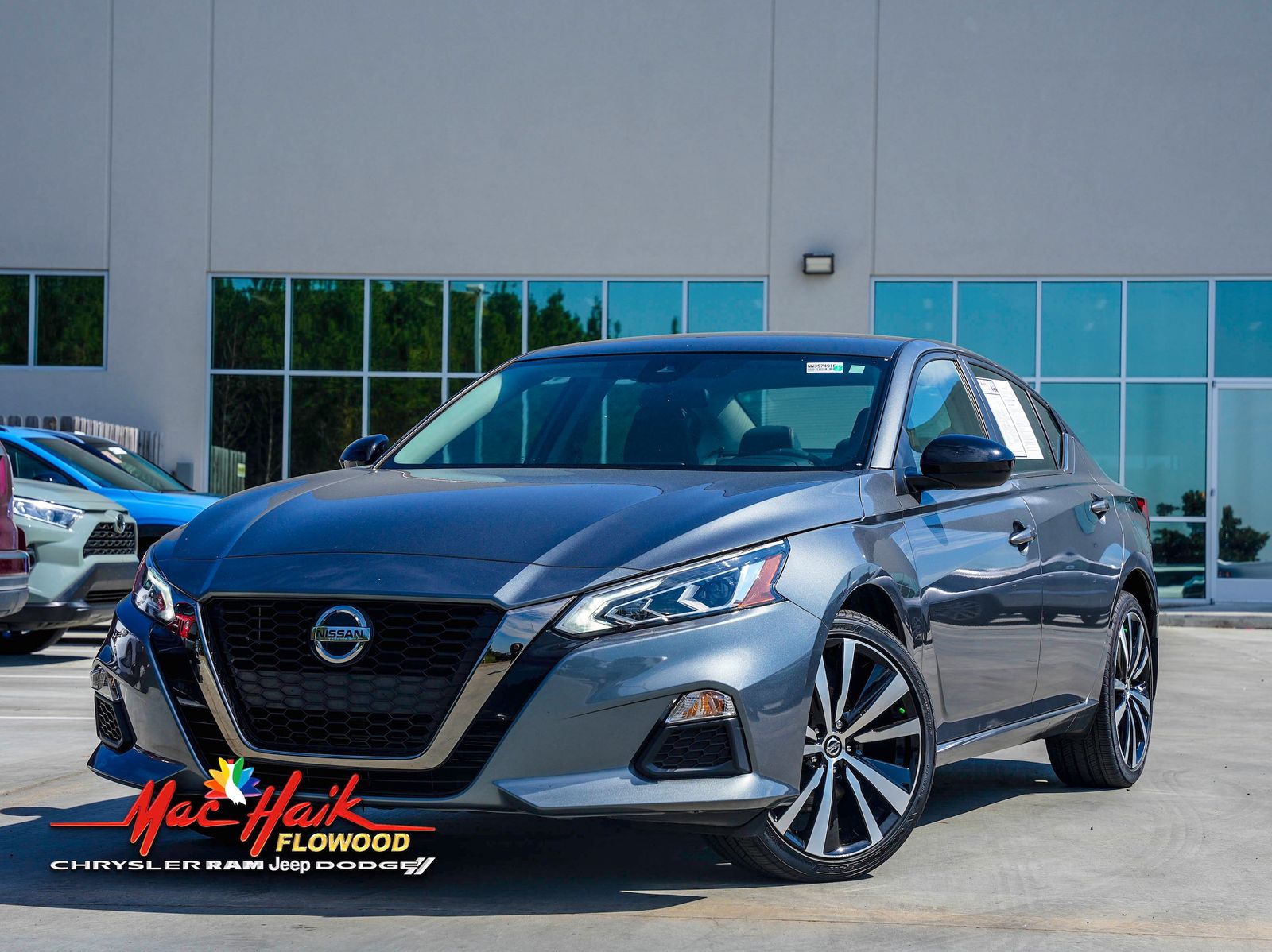 2022 Nissan Altima SR