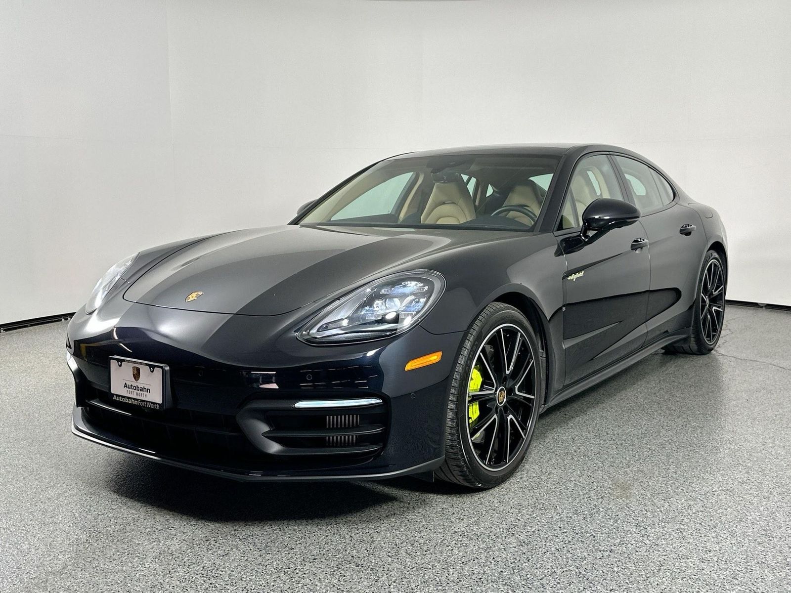 2022 Porsche Panamera E-Hybrid 4 Hatchback