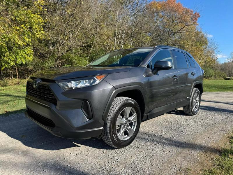 2022 Toyota RAV4 Hybrid LE