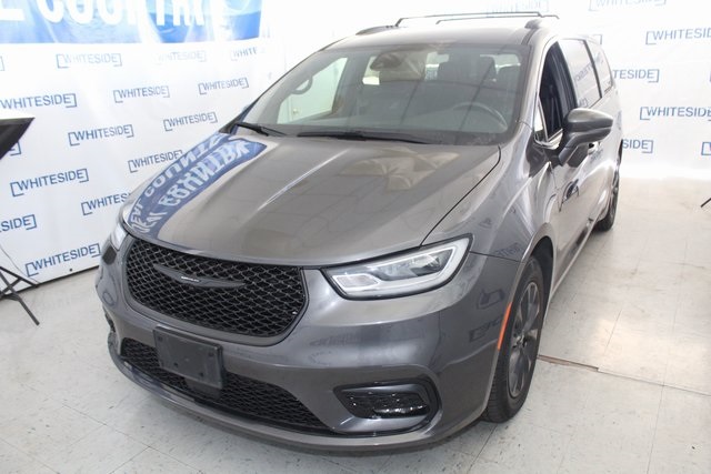 2021 Chrysler Pacifica Touring L 121.6