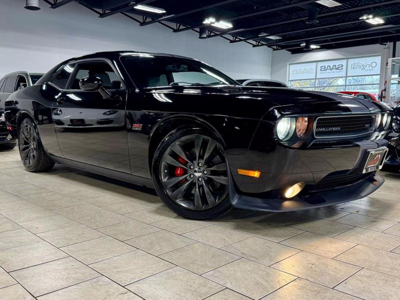 2014 Dodge Challenger SRT8