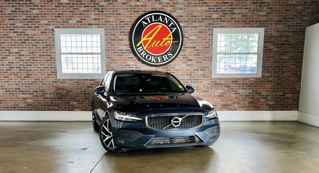 2020 Volvo S60 T5 Momentum