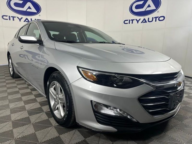 2022 Chevrolet Malibu LT 1LT