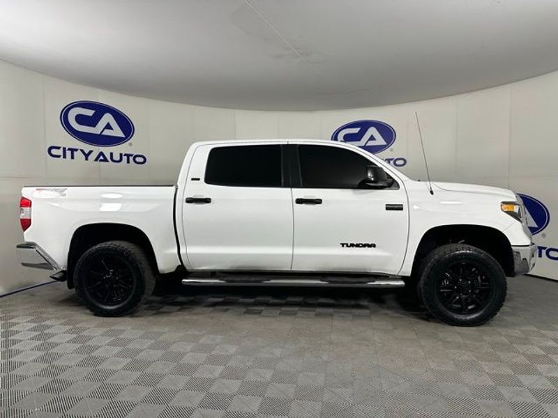 2019 Toyota Tundra SR5 Crew Cab Extra Short Bed