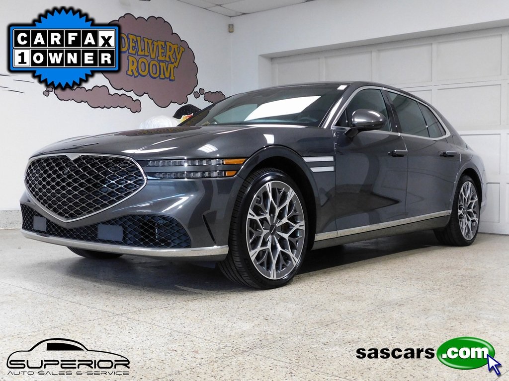 2023 Genesis G90 Prestige