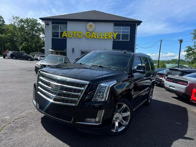 2019 Cadillac Escalade Luxury 1SB