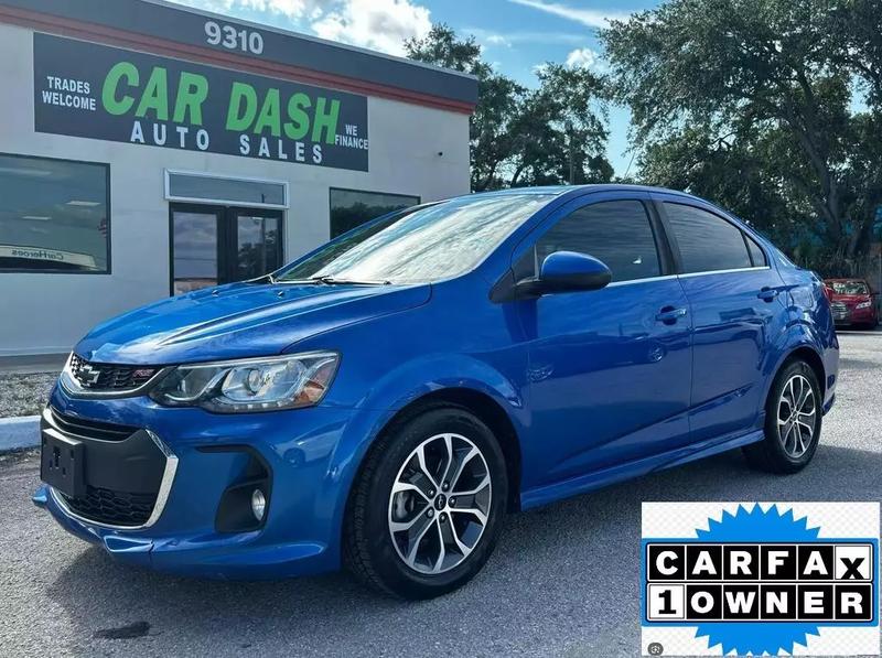2020 Chevrolet Sonic LT Sedan 1SD